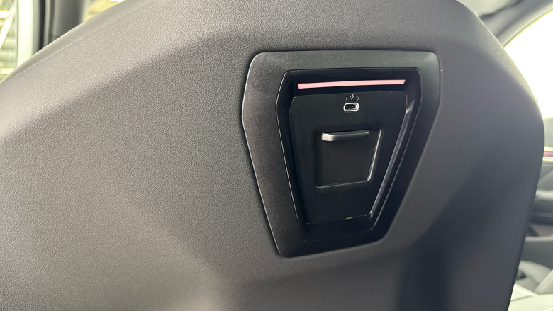 BMW 5 Series 550e xDrive M Sport Pro 4dr Auto [Tech+/Comfort+] Saloon